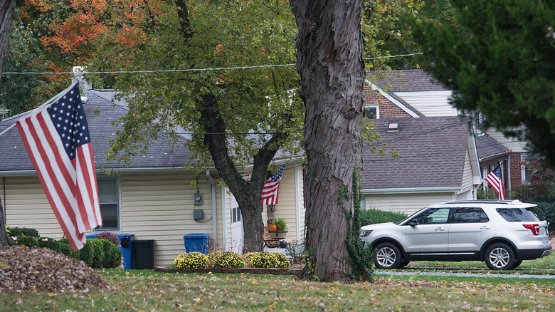 Neighborhood in Florissant, Missouri during fall