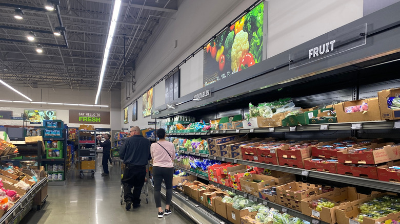 Produce section of Aldi's