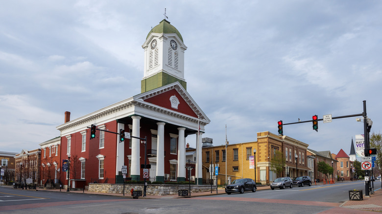 Shot of county courthouse in Charles Town, West Virginia