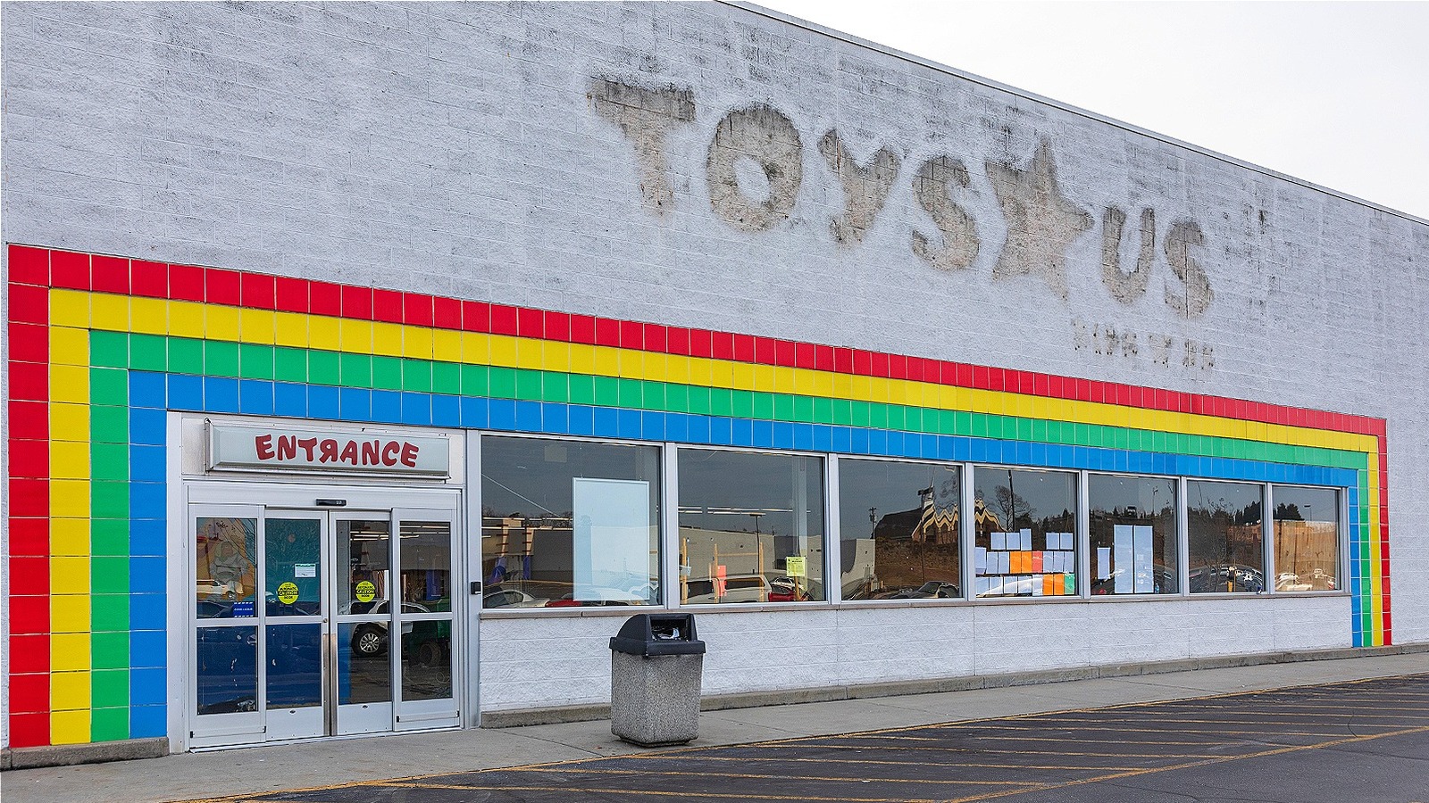 What Happened To Toys 'R' Us After It Filed For Bankruptcy?