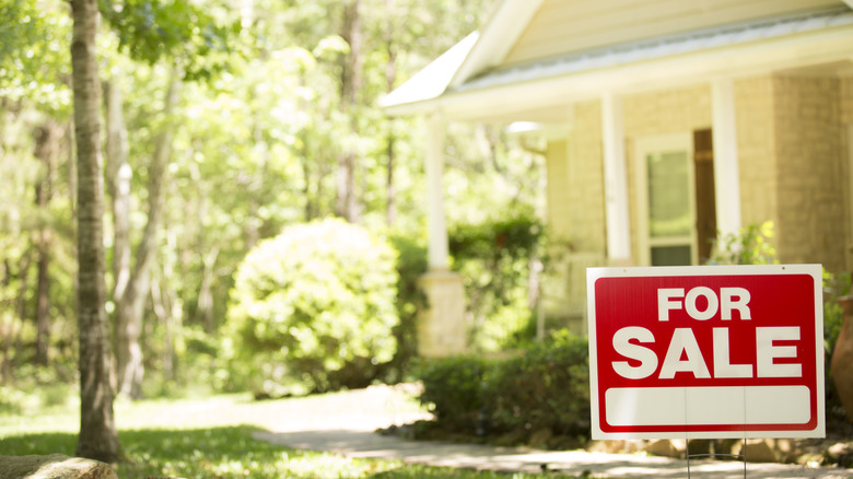 for sale sign