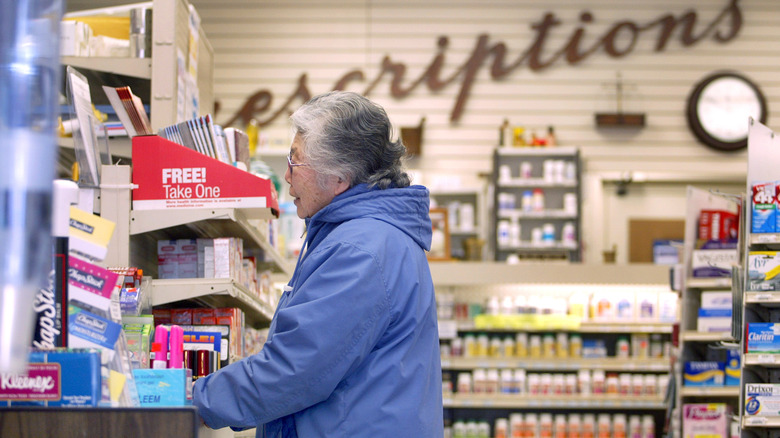 An old woman waits for her prescription in Chicago