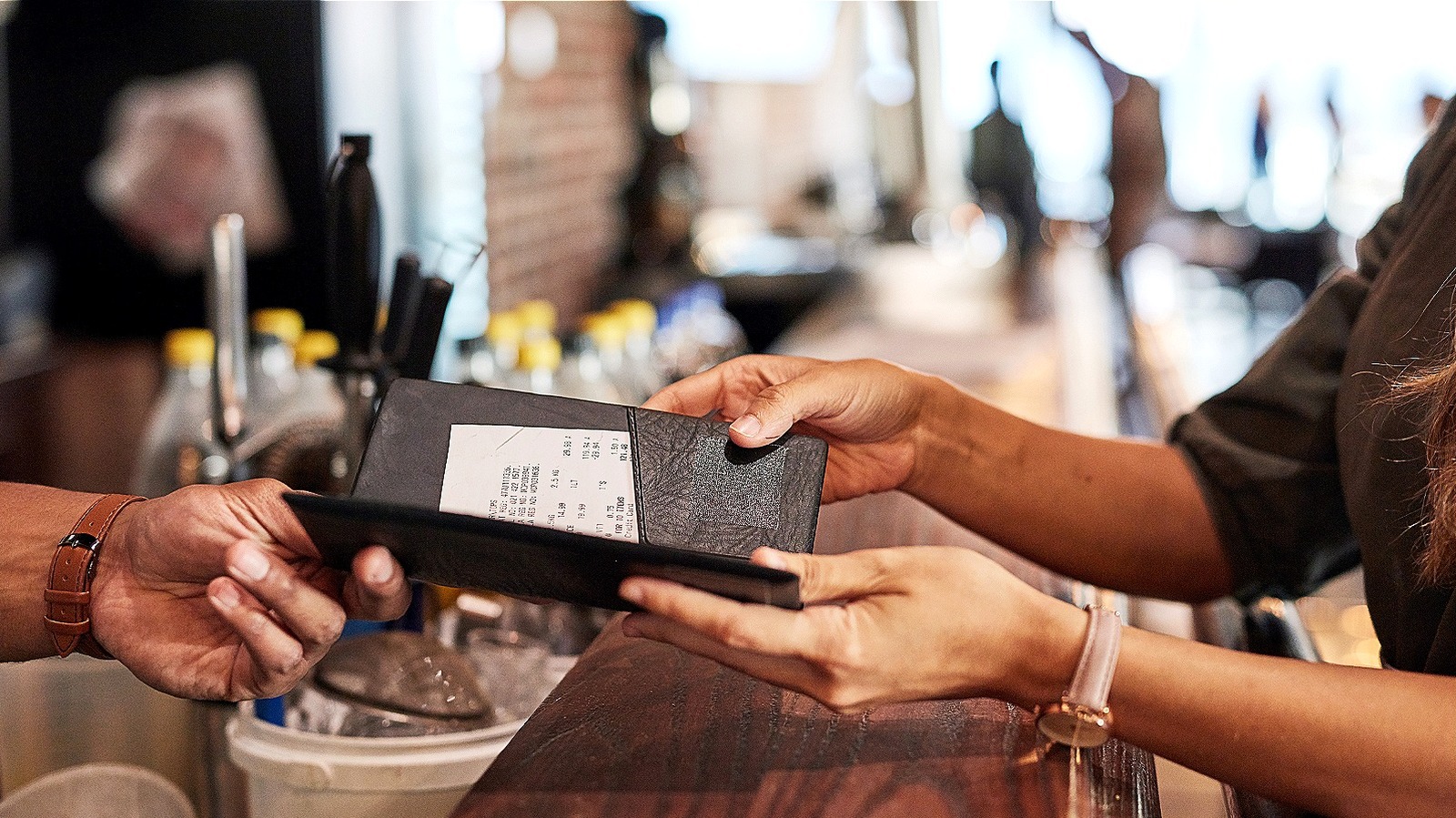 Why You Always Need To DoubleCheck Your Receipt Before Leaving A