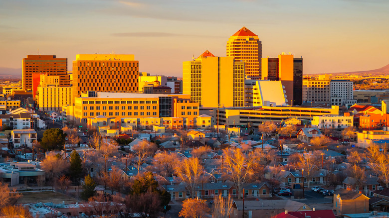 Citywide shot of Albuquerque, New Mexico at sunset