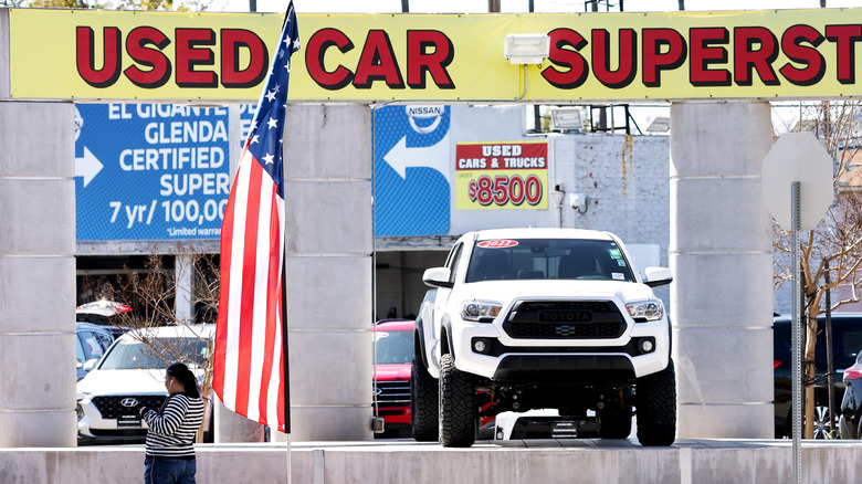 Used Car Superstore with vehicles for sale