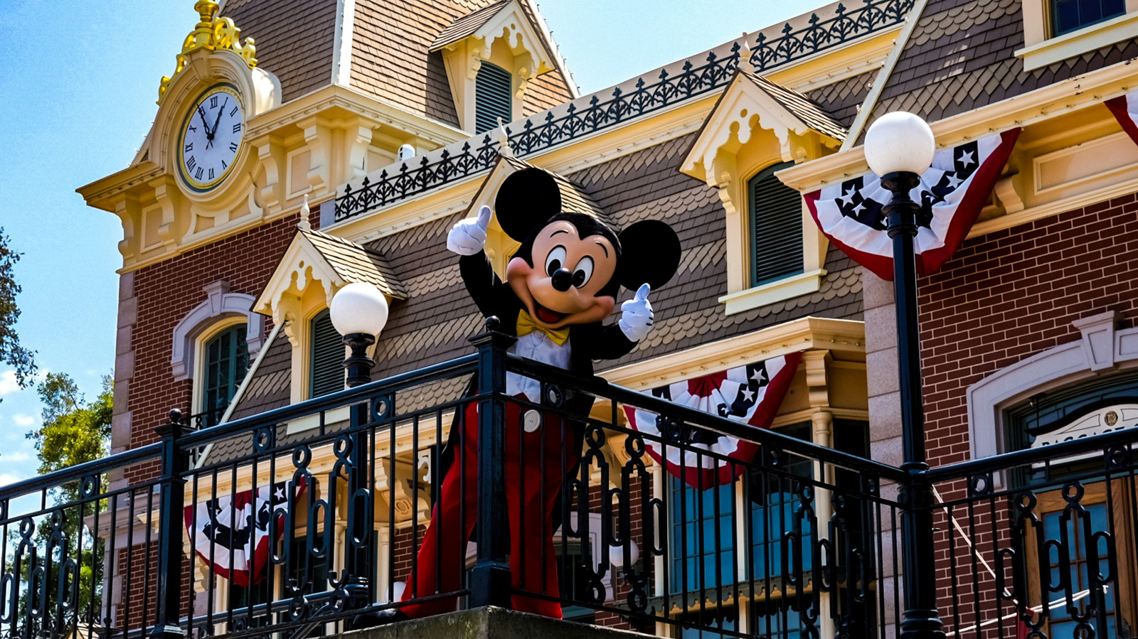 You've Been Warned: Here's When Disney Parks Will Cost You The Most